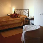 Otel Casa Oliva Borgo Del Benessere Delle Marche