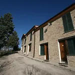 Otel Casa Oliva Borgo Del Benessere Delle Marche