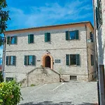 Casa Oliva Borgo Del Benessere Delle Marche Otel