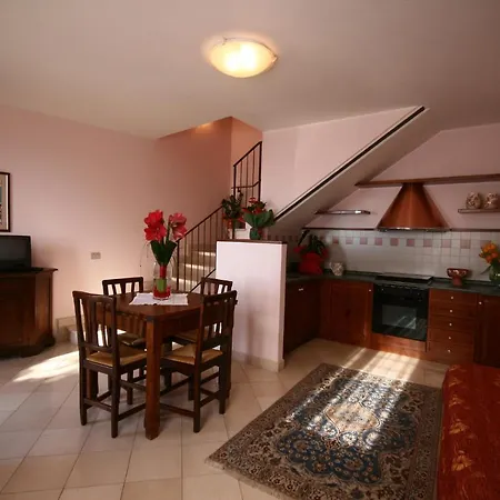 Casa Oliva Diffuso 3* Bargni