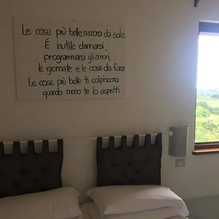 Casa Oliva Borgo Del Benessere Delle Marche Hotel 3*