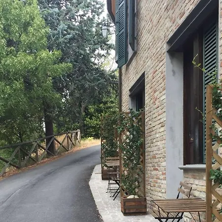 Casa Oliva Borgo Del Benessere Delle Marche Otel