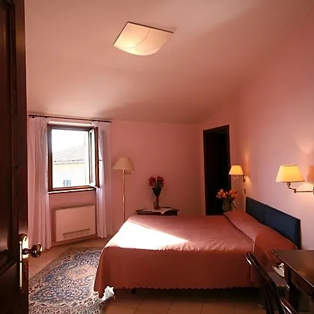 Casa Oliva Borgo Del Benessere Delle Marche Bargni