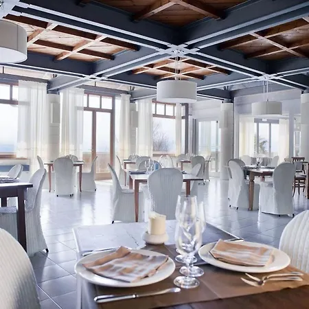 Hotel Casa Oliva Borgo Del Benessere Delle Marche